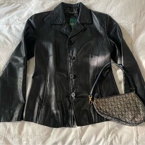 Vintage Danier Black Leather Jacket - Blazer style